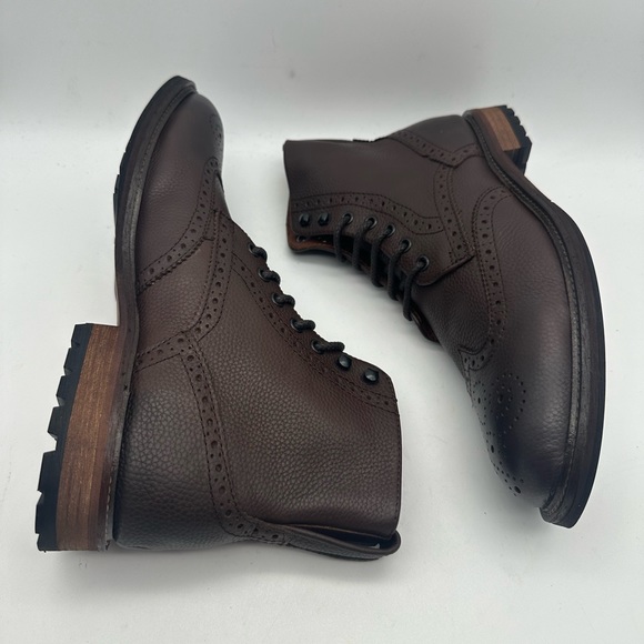 BRAND NEW Banana Republic Vernan Men’s Brown Wingtip Dress Boots Sz 10 - Picture 5 of 7